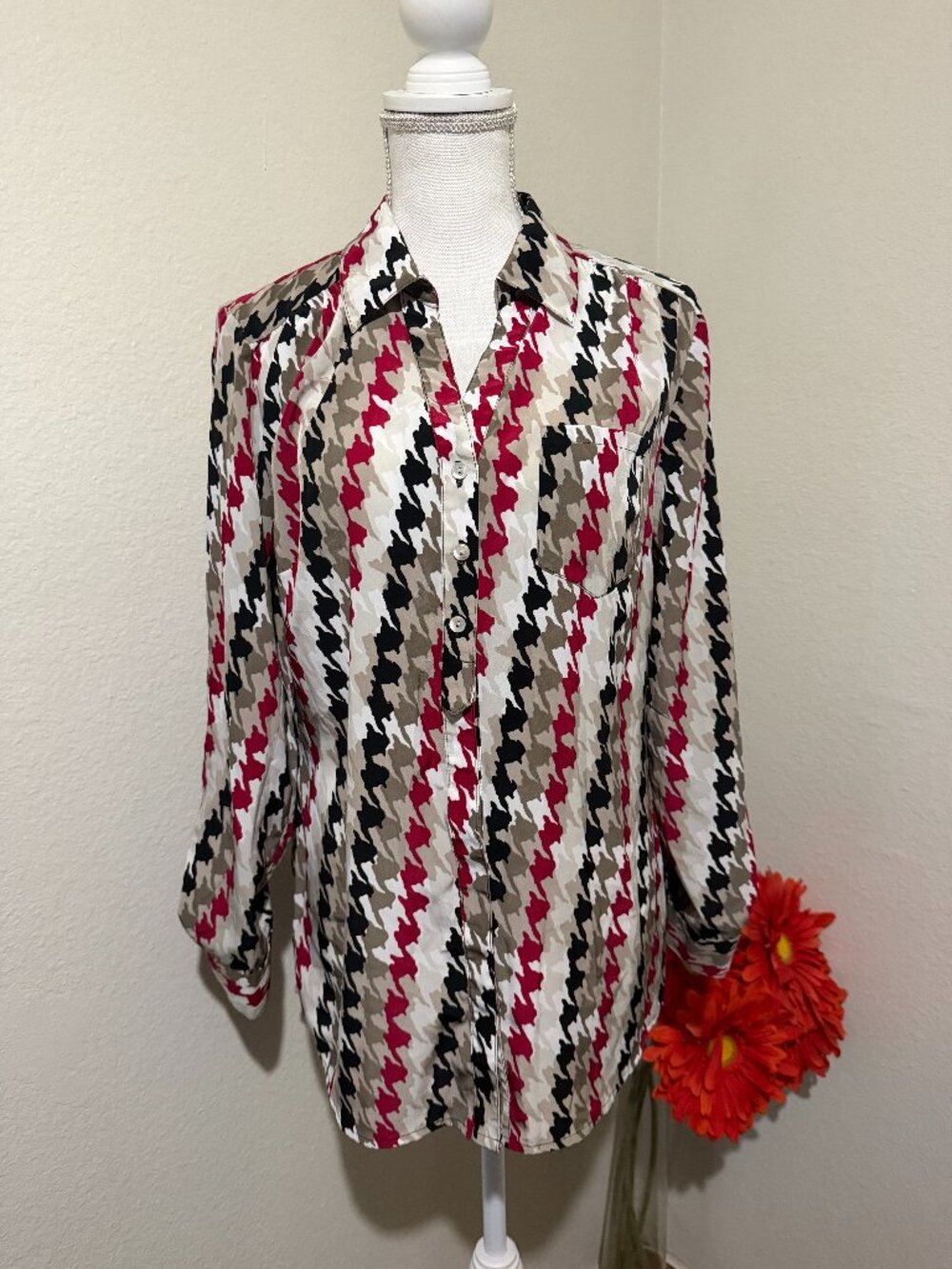 Style & Co Burgundy Houndstooth Button Blouse M